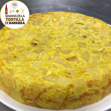 Tortilla de patata tradicional de Viajes Pamplona Cafe (Cafetería del Aeropuerto de Noain)